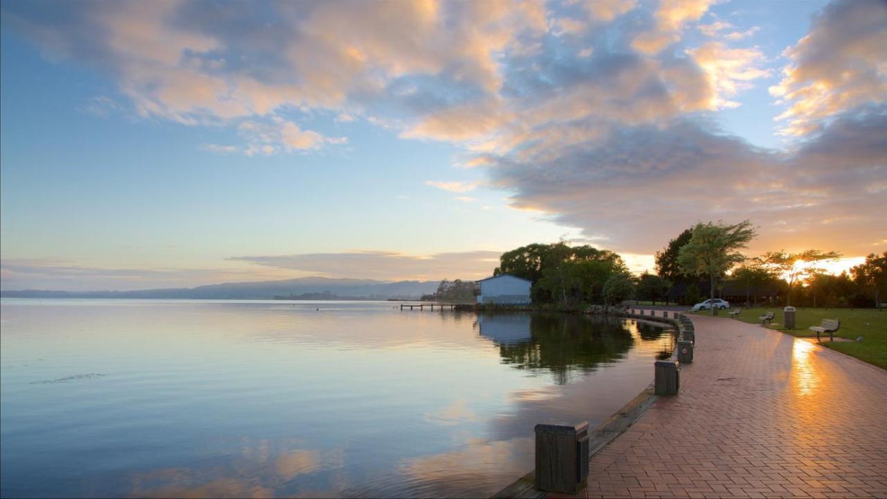 Holiday Rotorua Exterior foto